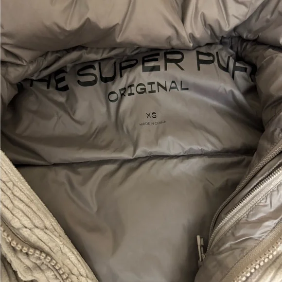 Aritzia Super Puff - Lavender - Picture 4 of 6